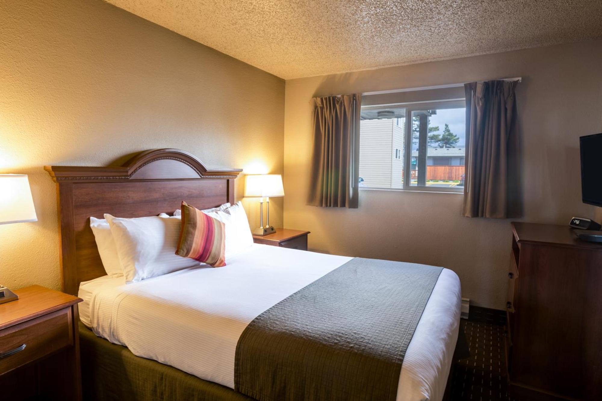 Ebb Tide Oceanfront Inn Seaside Bagian luar foto